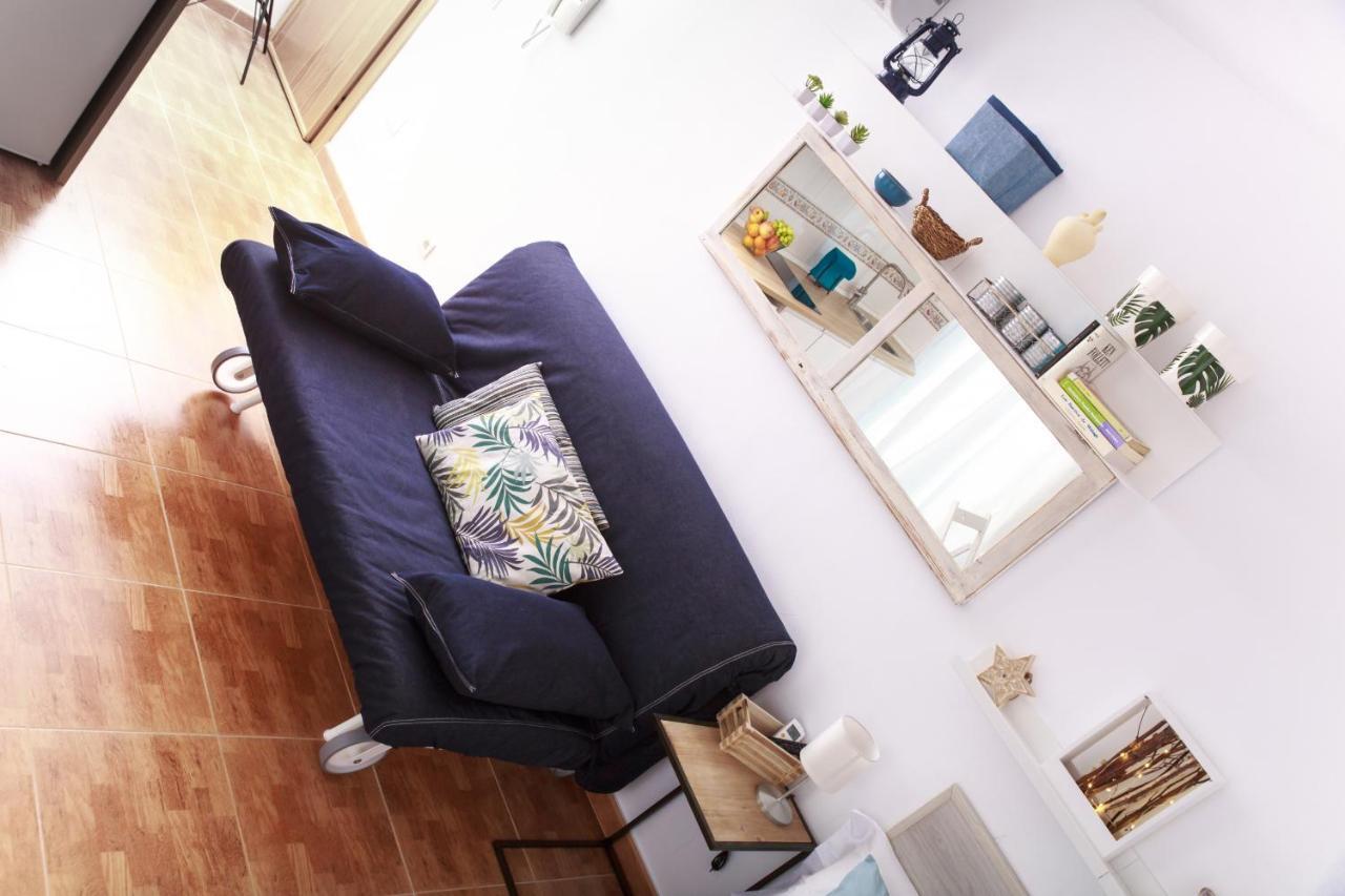 Sea & Wave Ventura Studio Apartment Málaga Buitenkant foto